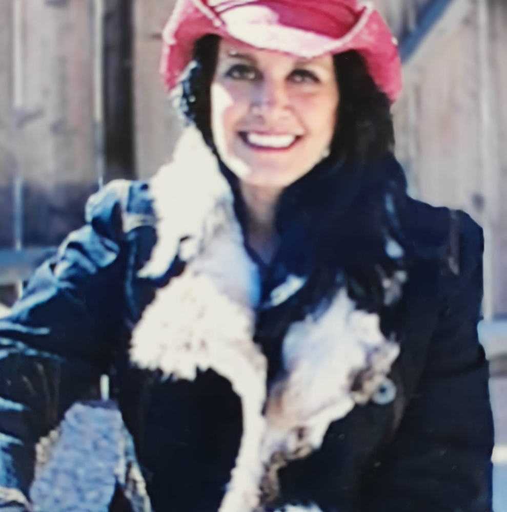 Meet your Posher, Lourdes